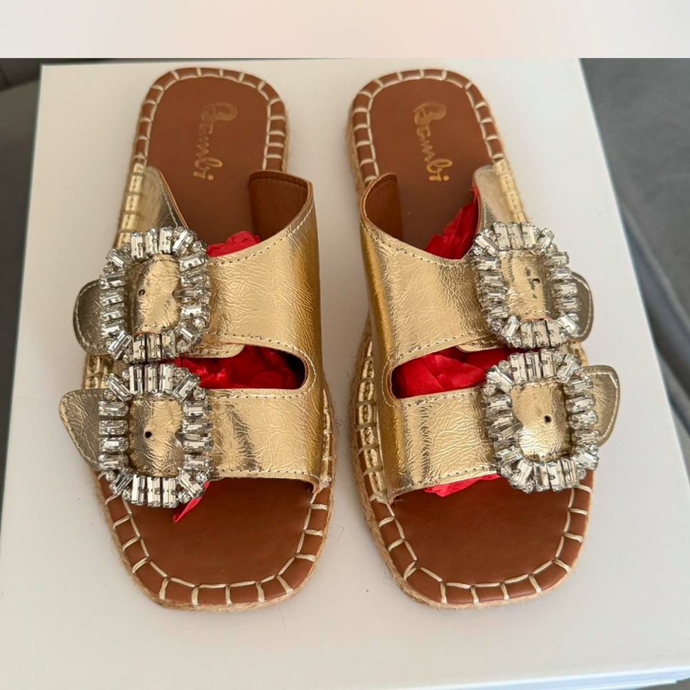 Stylish Gold Leather Sandals with rhinestones Embellishment